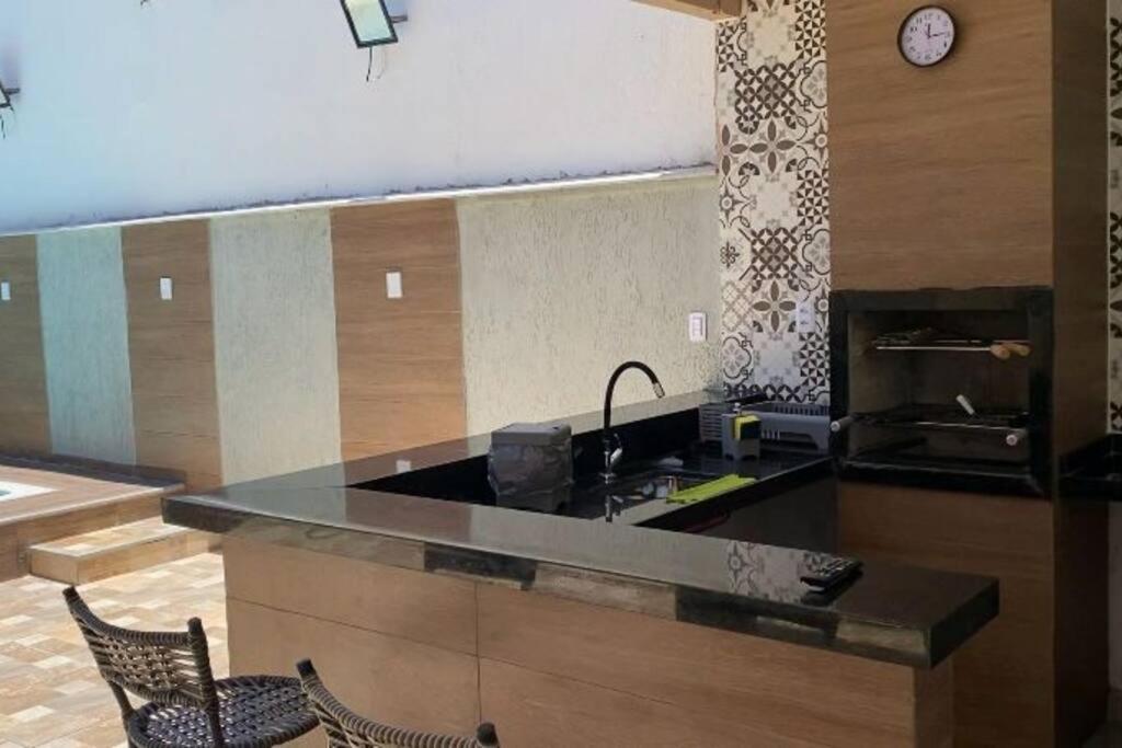 Casa Com Piscina, Grande E Espacosa No Condominio Dos Passaros Cabo Frio Exteriör bild